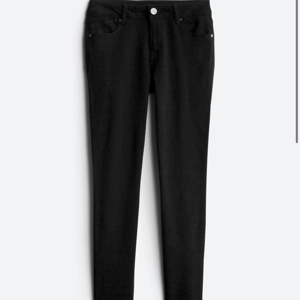 1822:RE black denim jeans